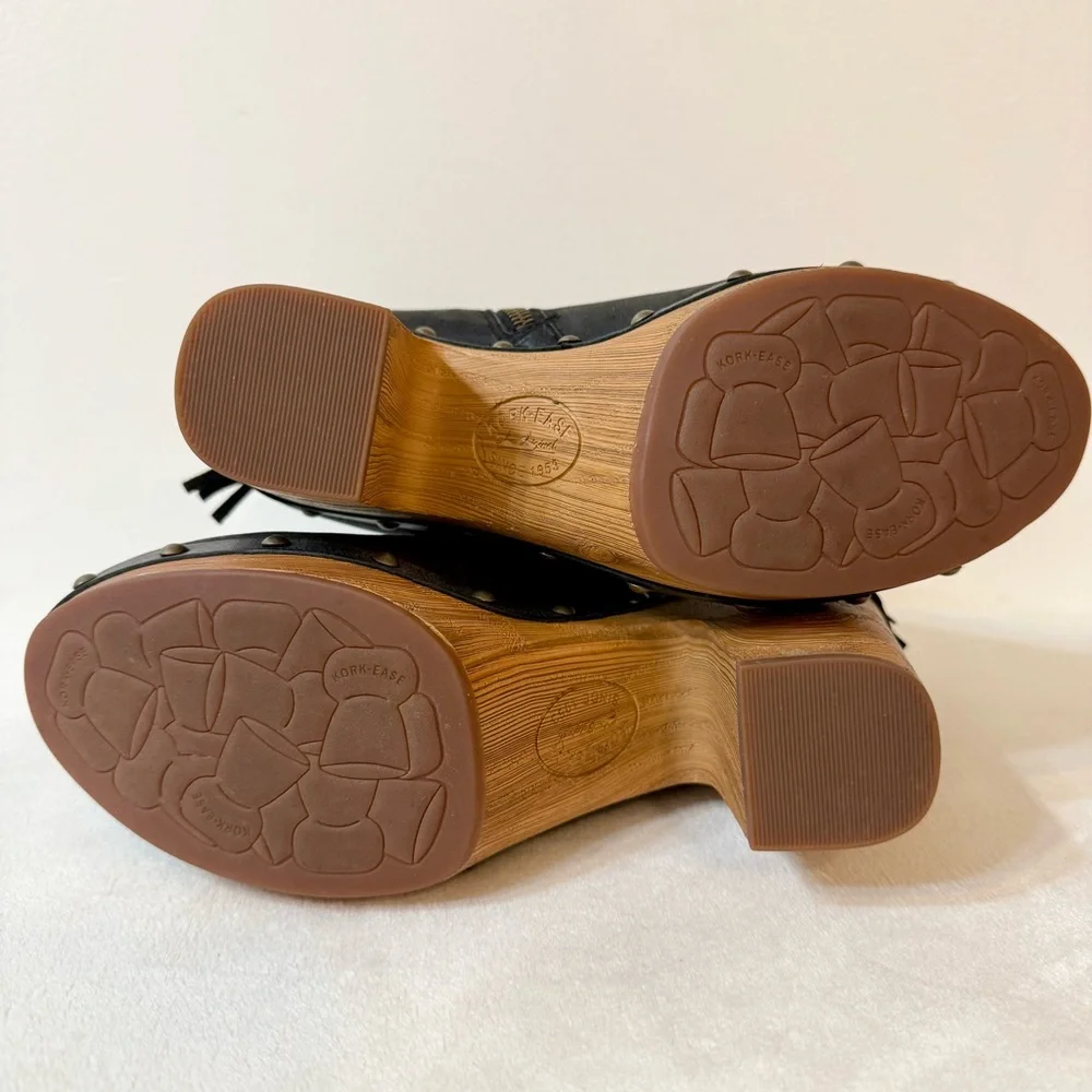 Kork-Ease Dianna Block Heel Platform Bootie in Black Size 7 - Picture 15 of 15